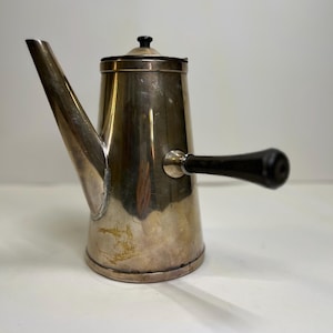 Vintage Silver Plated Coffee/Tea Pot