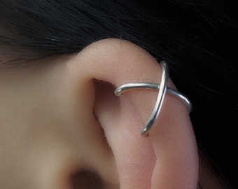 Sterling Silver Ear Cuff No Piercing, Criss Cross Cuff, Fake Helix Piercing, Sterling Silver Ear Wrap, Gifts for Girlfriend,