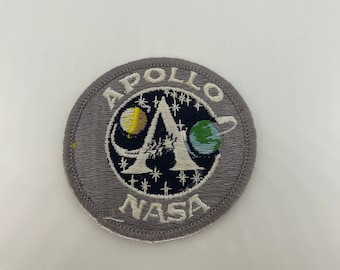 Vintage Patches Embroidered Iron on Sew on APOLLO NASA Patch Logo