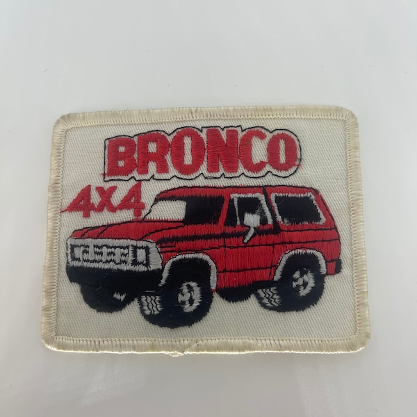 Vintage Patches Embroidered Iron on Sew on BRONCO 4X4 Patch Logo