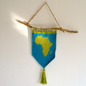 Crochet Pattern /Africa Map Wall Hanging, Geography decor, Kids Room Decor, Back to School, Gift For Teacher, Montessori School, pdf pattern