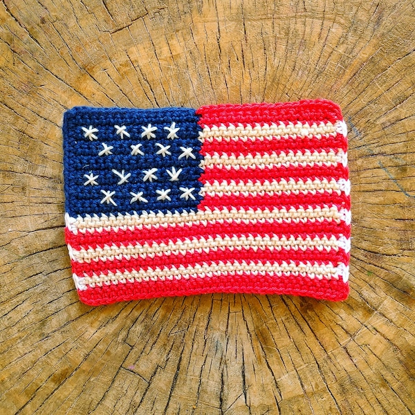 Crochet Pattern/ USA Flag, Independence Day pattern, Mug Rug, Crochet Applique, Flag of the US, Bunting Flag, Travel Patch, Downloadable PDF