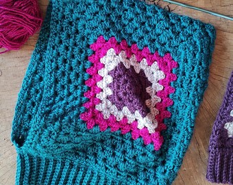 Crochet Pattern: Granny Hood, Granny Square Easy Balaclava, Winter Headwear PDF pattern