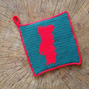 Crochet Pattern / Portugal Potholder, Map Hotpad, Mediterranean, Gift for Chef, Crochet Kitchen Accessories, Instant Download pdf pattern