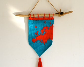 Crochet Pattern // Montessori Mini Wall Hanging Europe Continent Catcher