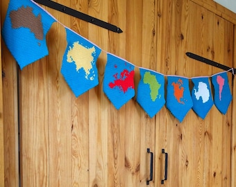 Crochet Pattern: Map Bunting, Geography Garland, Map of Africa, America, Autralia, Europe, Asia, Antarctica, Classroom decor, Kids Room