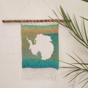 Crochet Pattern: Antarctica Map, Montessori Wall Hanging, Geography Classroom Decor, Gift for Teacher, Travel Decor, Kids Room Decor