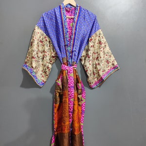 Indian Vintage Sari robe, Nightdress Kimono, Bathrobe kimono, Sleepwear robes, Recycled sari Women's robes, dressing gown kimono #PTIC 31
