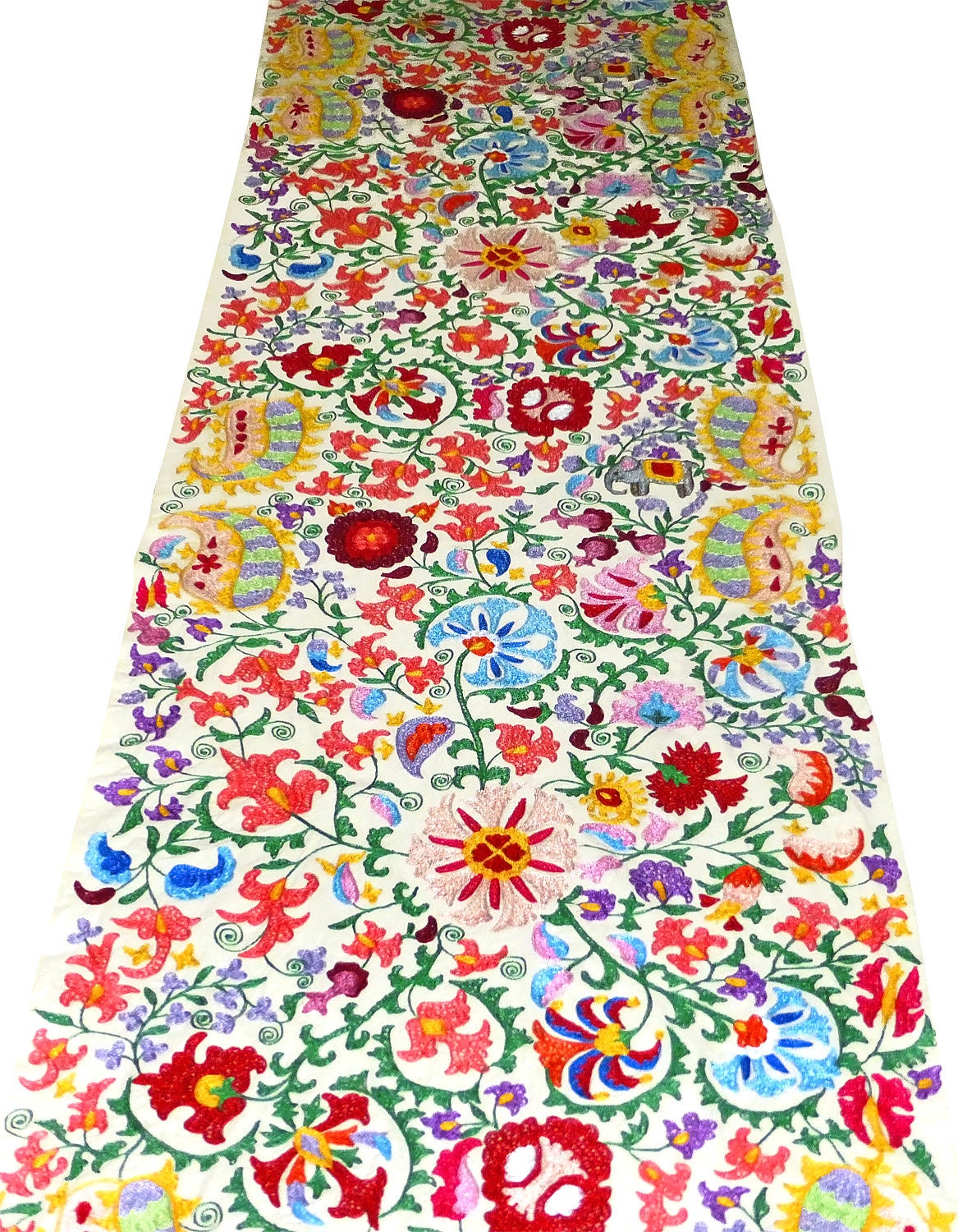 Original ouzbek broderie Animal éléphants Suzani tissu pour vêtements d’ameublement de métrage par mètre de soie Original ouzbek broderie Animal éléphants Suzani d’ameublement tissu pour vêtements d’ameublement Suzani de métrage par mètre de soie 5461e7