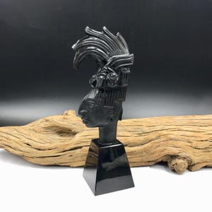 LOVELY VTG Small Hand Carved Obsidian Maya Head Sculpture, Hand Carved Obsidian Sculpture of King Pakal of Palenque, Mexico