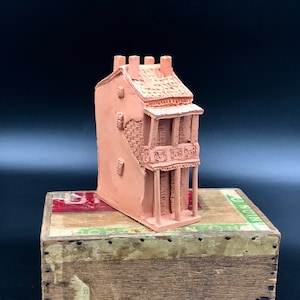 VTG 3.5&quot; Miniature Detailed Terra Cotta Clay House Artisan Made, Small Clay Two Story Row House Figurine, Miniature Pottery House