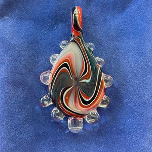 Wig Wag Pendant - Etsy