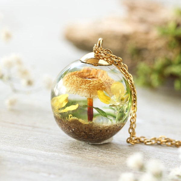 Nature inspired necklace, Mushroom jewelry, Woodland necklace for Nature lovers, Green moss necklace, Mushroom gifts ideas, Nature jewellery