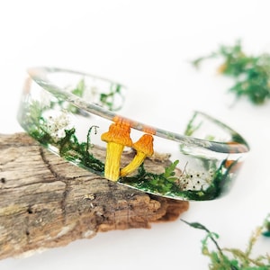 Nature bracelet, Real mushroom bracelet, Cuff bangle bracelet, Moss bracelet, Nature inspired jewelry, Green cuff bracelet, Cottagecore gift