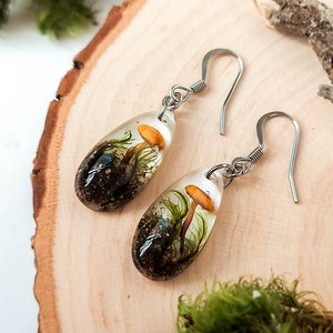 Minimalist earrings dangle, Real mushroom earrings, Nature inspired earrings, Botanical resin earrings, Small teardrop earrings, Nature gift