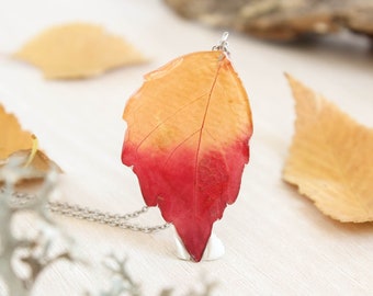 Fall leaf necklace, Pressed leaf necklace, Fall necklace for women, Resin leaf necklace, Botanical necklace, Yellow and red jewelry