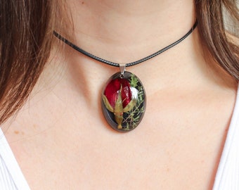 Black pendant necklace choker, Pressed rose flower necklace, Oval pendant necklace, Romantic gift for girlfriend, Choker necklace for women