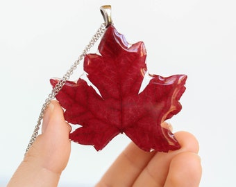 Canadian maple leaf necklace, Pressed leaf necklace, Red maple leaf necklace, Canada necklace, Nature inspired necklace, Birthday gifts idea