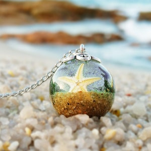 Ocean inspired necklace, Wanderlust necklace, Real beach sand necklace, Tiny starfish jewelry, Ocean lover gift for traveler, Summer jewelry