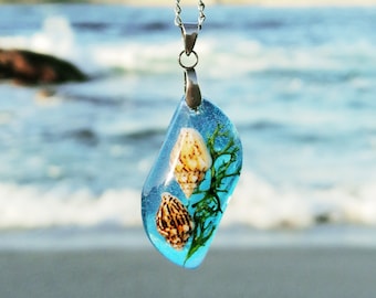 Ocean beach necklace, Blue ocean necklace, Summer necklace, Ocean jewelry for women, Beach necklace blue, Seashell jewelry, Ocean lover gift