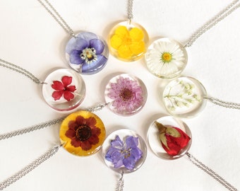 Collier fleur du mois de naissance, pendentif personnalisé collier de vraies fleurs, bijoux du mois de naissance, cadeau personnalisé fleur de naissance pour femme unique