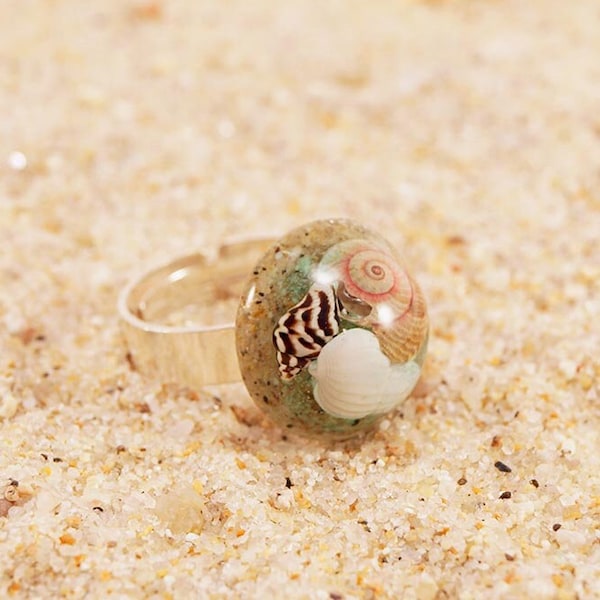 Bague de sable de plage, Bague de coquillage réel, Bague en résine minimaliste, Cadeau commémoratif de plage, Bijoux de sable de plage, Cadeau de sable de plage pour elle, Bijoux de coquillages