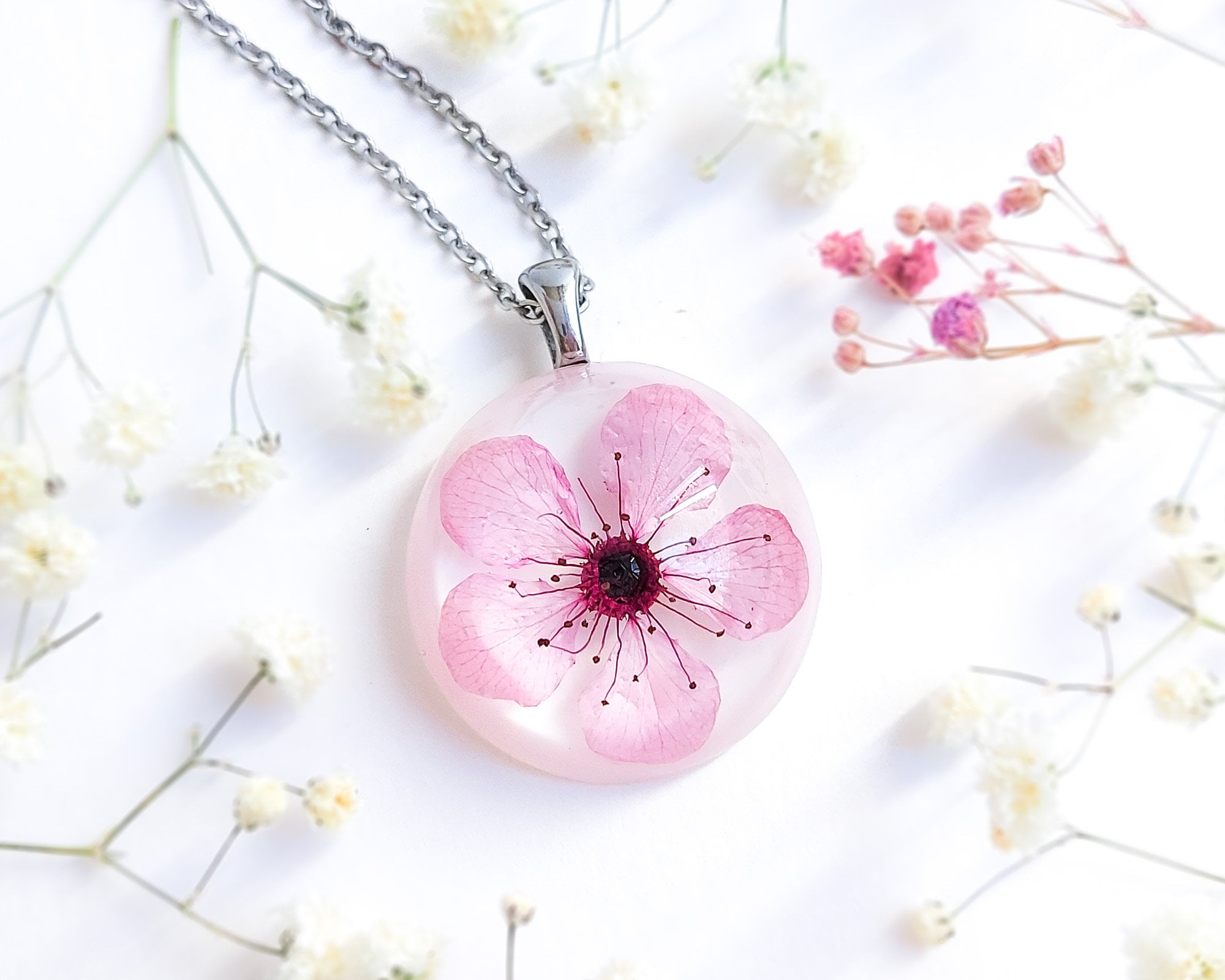 SUNNYCLUE 1 Box 80 Pcs Enamel Sakura Charms Alloy Cherry Blossom Flower  Charms Japanese Style Flower Shape Pendant for Jewelry Making Charms  Earring Findings Bracelet Necklace Supplies Women 