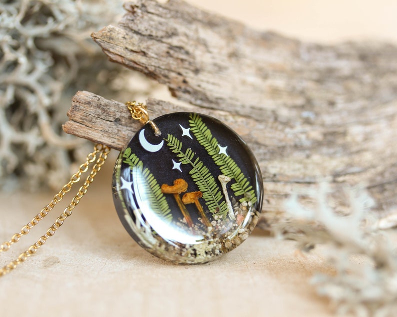 Forest necklace with real mushroom and leaf, Moon and star necklace, Nature lover jewelry, Mushroom terrarium necklace, Pixie cup lichen image 5