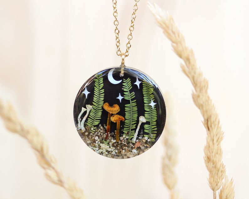 Forest necklace with real mushroom and leaf, Moon and star necklace, Nature lover jewelry, Mushroom terrarium necklace, Pixie cup lichen image 7