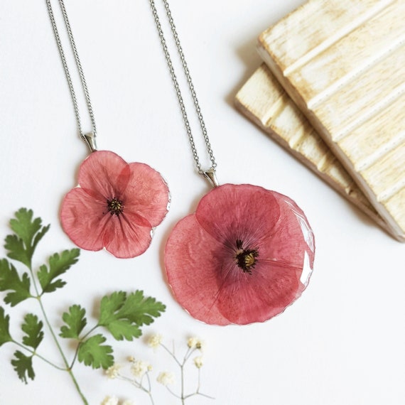 Wildflower Resin Necklace Wild Poppy 