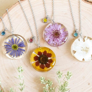 Birth flower necklace with birthstone, Pressed flower necklace, Birthday gifts for women friends, Floral charm necklace, Birth month jewelry image 4