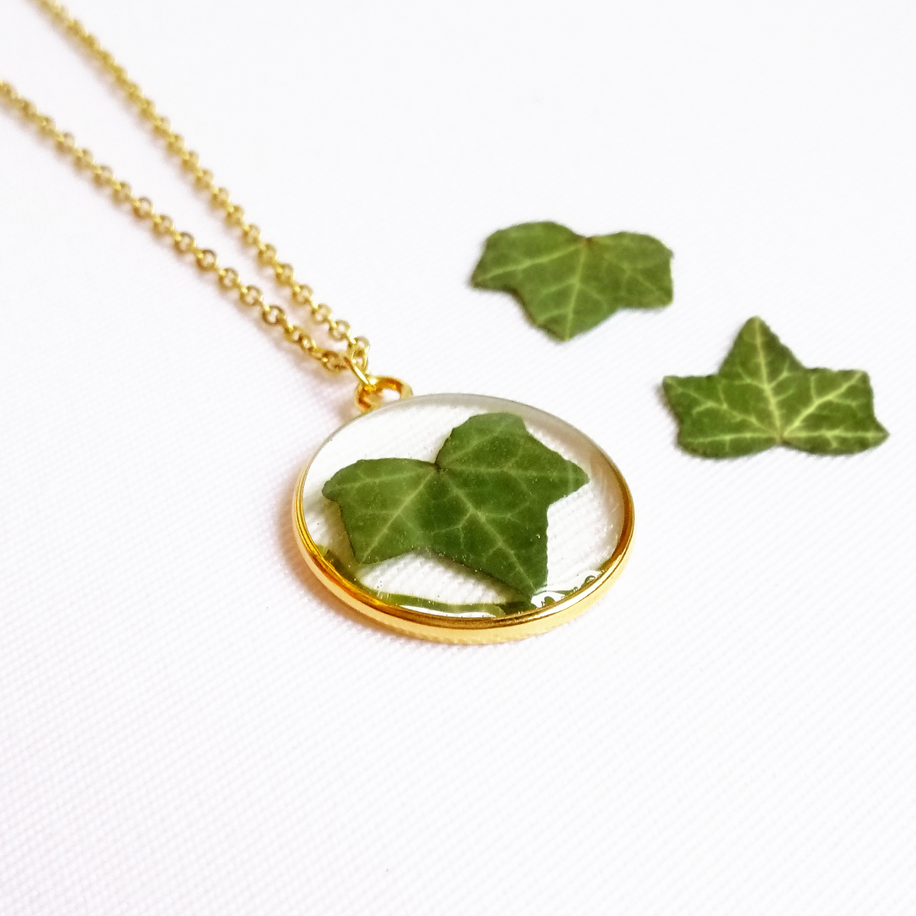 Ivy Necklace Real Ivy Necklace Green Leaf Necklace Gold Etsy UK