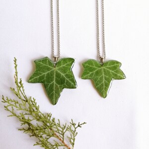 Here I am showing you two real ivy leaf pendants. Each one slightly different from the other. There are no two identical leaves in the world. Simply tell me the shape or color that you like the most, and I will send you the one that best suits you.