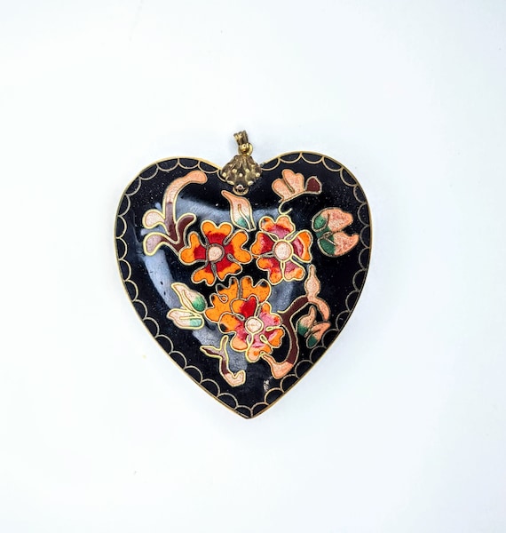 Cloisonne sale heart pendant
