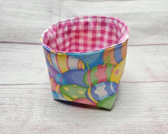 MINI Easter egg basket bag, party favor, colorful eggs, small basket for party, candy bag, gift basket, Easter sunday container, gingham