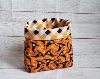 Halloween witch and wand fabric bag, reversible fabric basket, reusable candy basket, Halloween decor, fabric bucket, witch hats decor