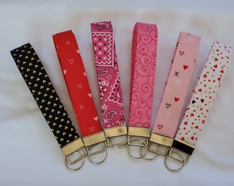 Valentine's Day Wristlet Key Fob, Keychain, Over the Wrist, Hands Free, Baby Shower Party Favor, It's a Girl Party Favor, Stocking Stuffer