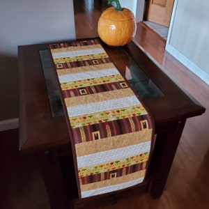 Thanksgiving quilted table topper,  pumpkin table runner, fall decor,  gold orange brown leaves Turkey table centerpiece, approx 38"x10"