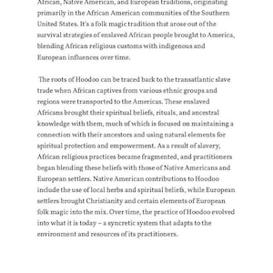 Op de afbeelding: Een zwart-witte tekstpagina met de titel "What is Hoodoo?" en een beschrijving van de spirituele en magische praktijk van Hoodoo, die is ontstaan in de Afro-Amerikaanse gemeenschappen in het zuiden van de Verenigde Staten.