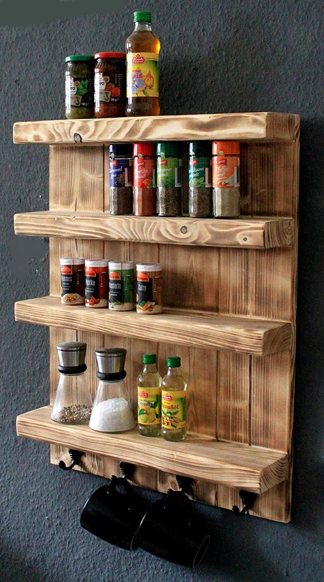 houten-kruidenrek-scady-met-haken-voor-aan-de-muur-bruin-gevlamd