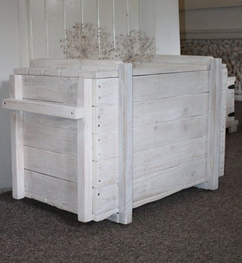 Shabby Look Vintage Truhe Coffee Table Wood Box Used Box Etsy