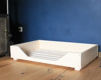 Wooden dog bed for small / medium / large dogs - width 60-110 cm - color: nature- dog basket / dog sofa / cat bed made of solid wood