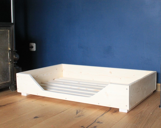 Wooden dog bed for small / medium / large dogs - width 60-110 cm - color: nature- dog basket / dog sofa / cat bed made of solid wood