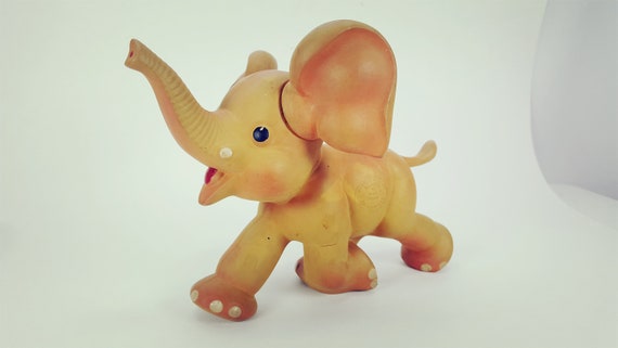 baby elephant plastic toy