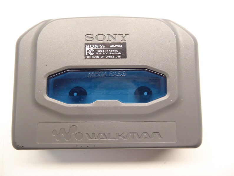 Sony Walkman WM-FX494 Kassettspelare AM-FM Väder med Klipsch-hörlurar och mjukt fodral bild 3