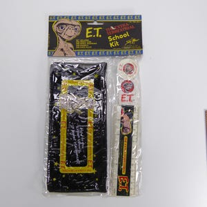 E.T. The Extra Terrestrial School Kit Case Universal City Star Power 1982