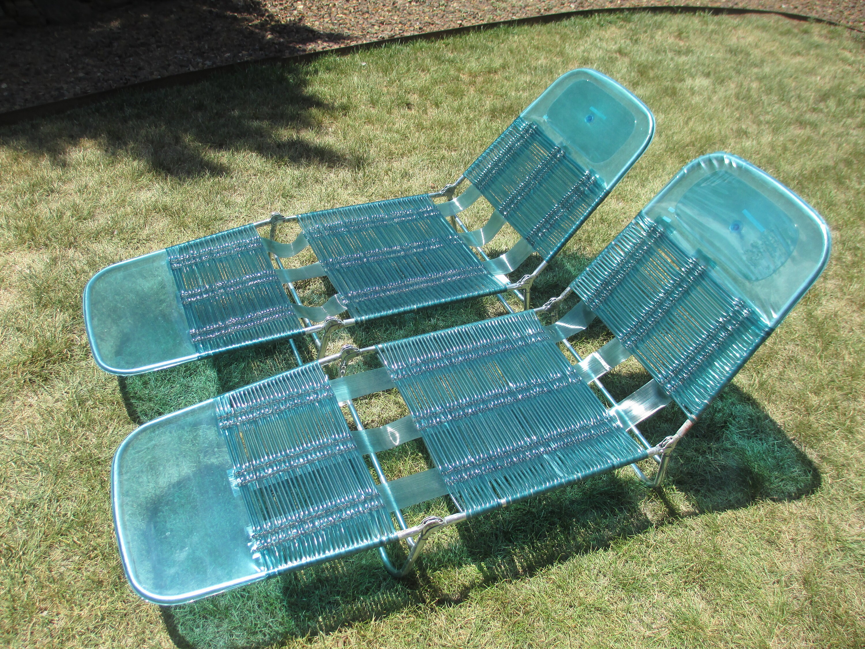 2 Beautiful Light Blue Teal Vinyl Tubing Folding Lawn Chairs
