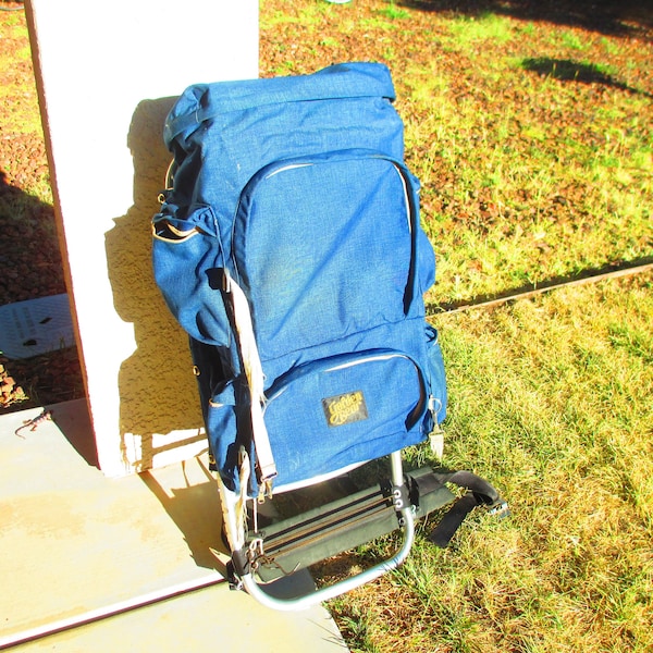 Golden Bear External Frame Backpack  Blue Denim Large USA Vintage Hiking