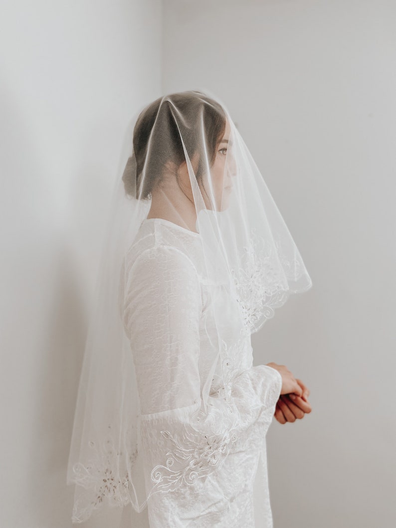 White embroidered wedding veil, Elegant handmade veil, waltz length veil, white wedding veil, white wedding veil drop veil style image 3