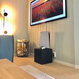 TiME black pine cube, burnt solid wood block, massive, fire, burned wooden block